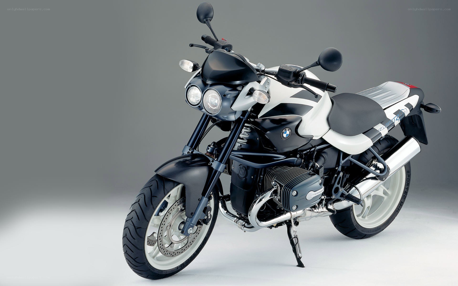 BMW R1200C motorcycle