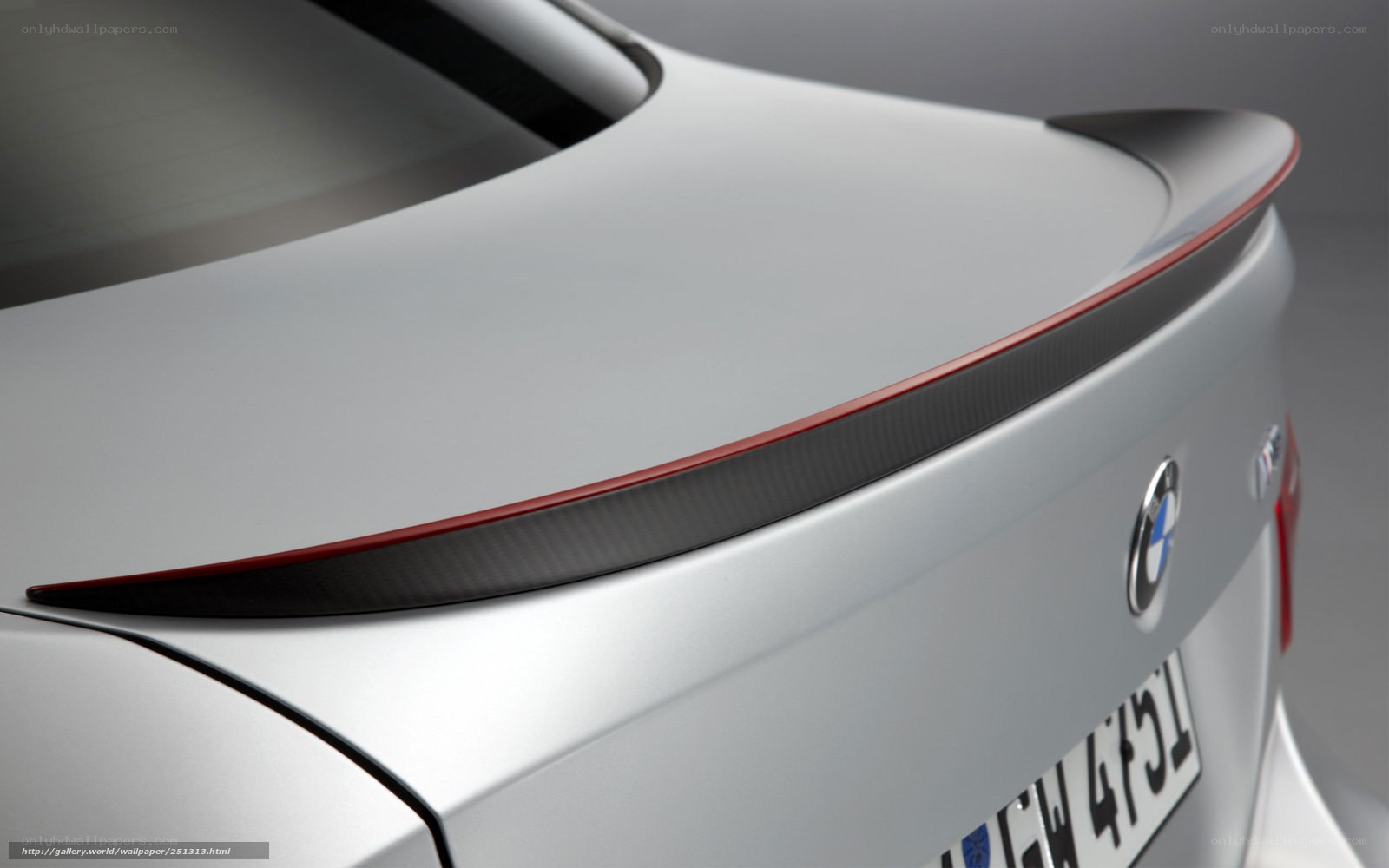 BMW rear spoiler detail