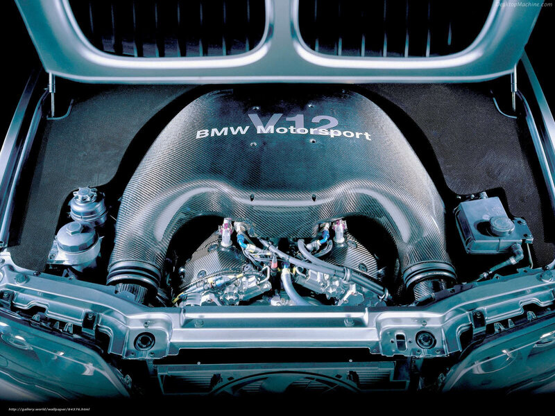BMW V12 engine bay