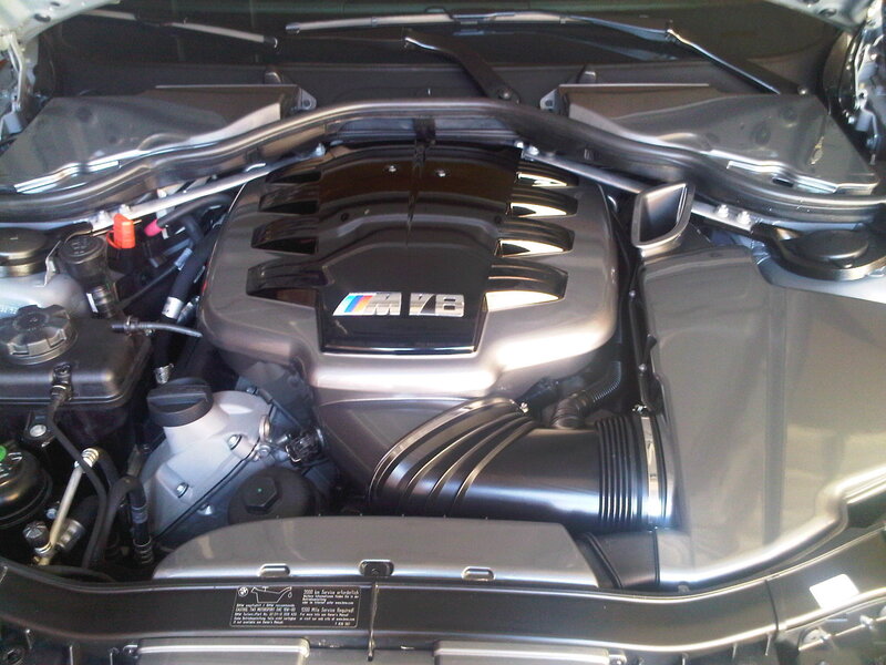 BMW V8 Engine