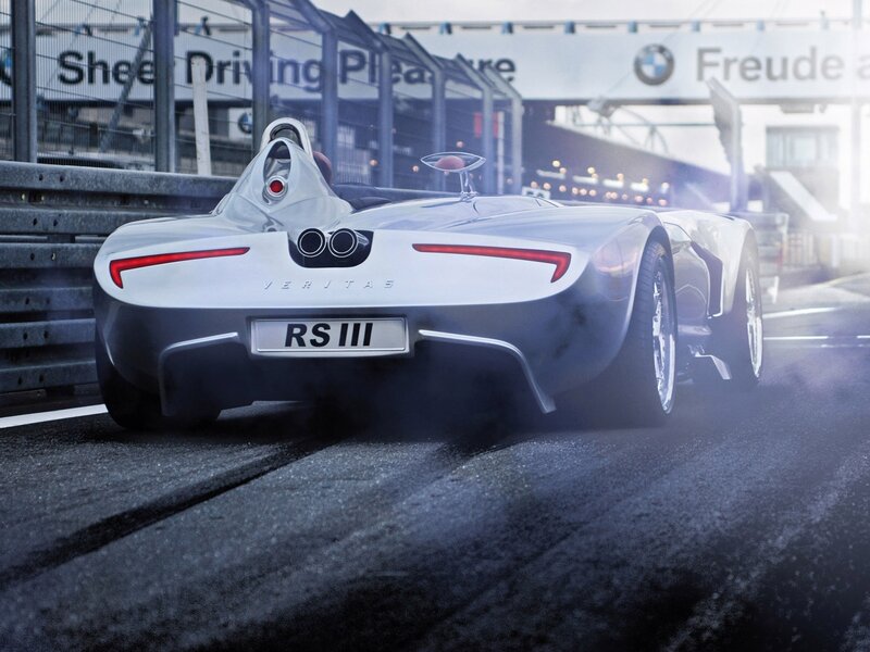 BMW Veritas RS III on a racetrack
