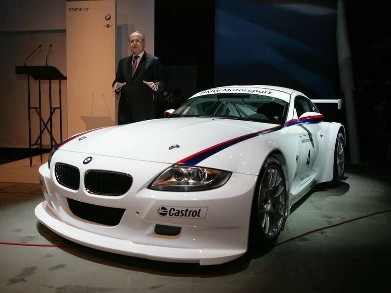 BMW Z4 GT3 race car reveal