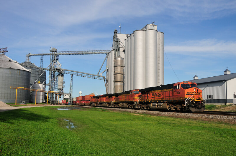 BNSF train at grain elevator