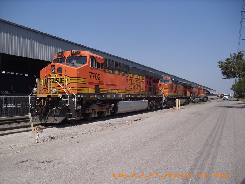 BNSF Train Locomotives