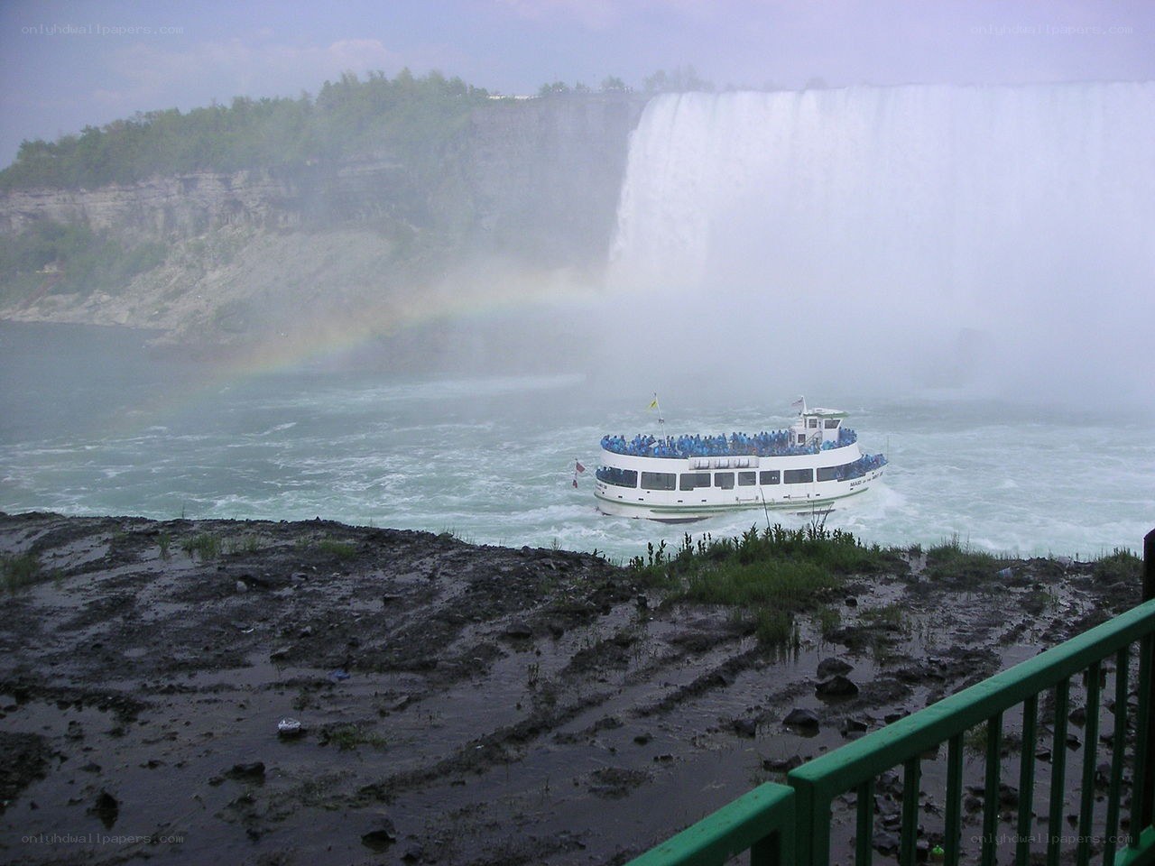 Boat near Niagara Falls