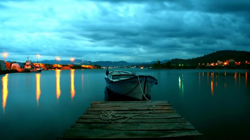Boat on a Dock — Blue