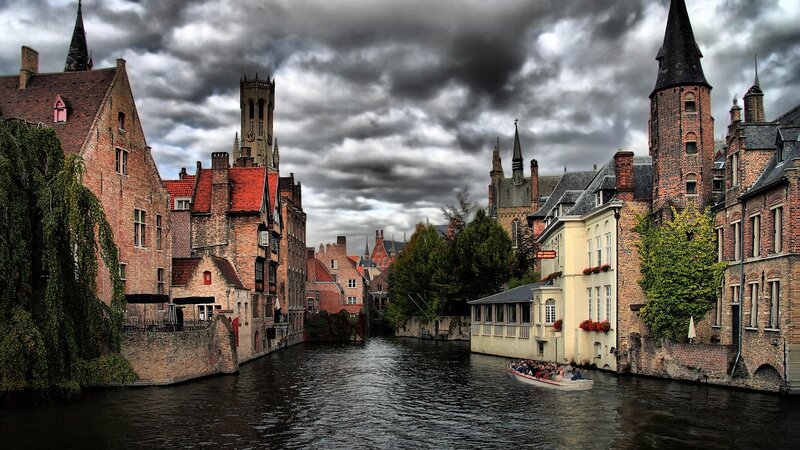 Boat on Canal in Bruges — Gray