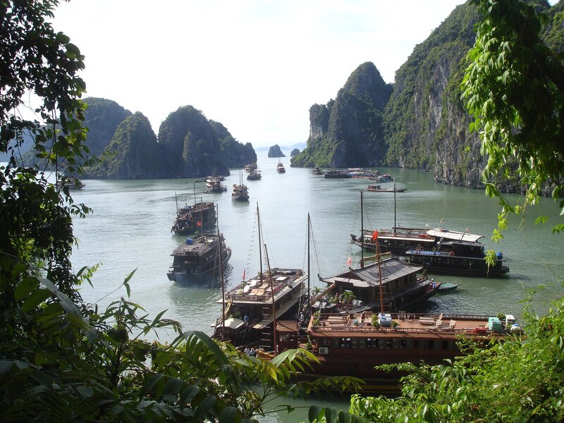 Boats in a Bay — Green, Serene, Afternoon, Photograph, Karst Mountains