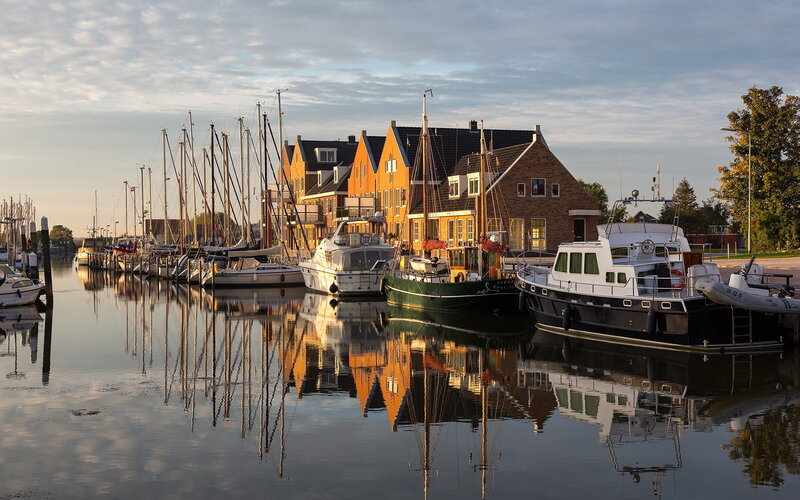 Boats in a Harbor — Orange, Serene