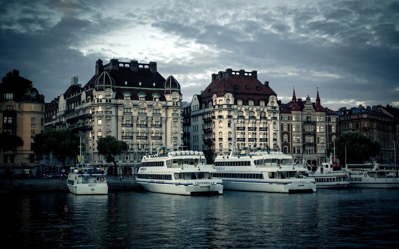 Boats in Harbor — Gray