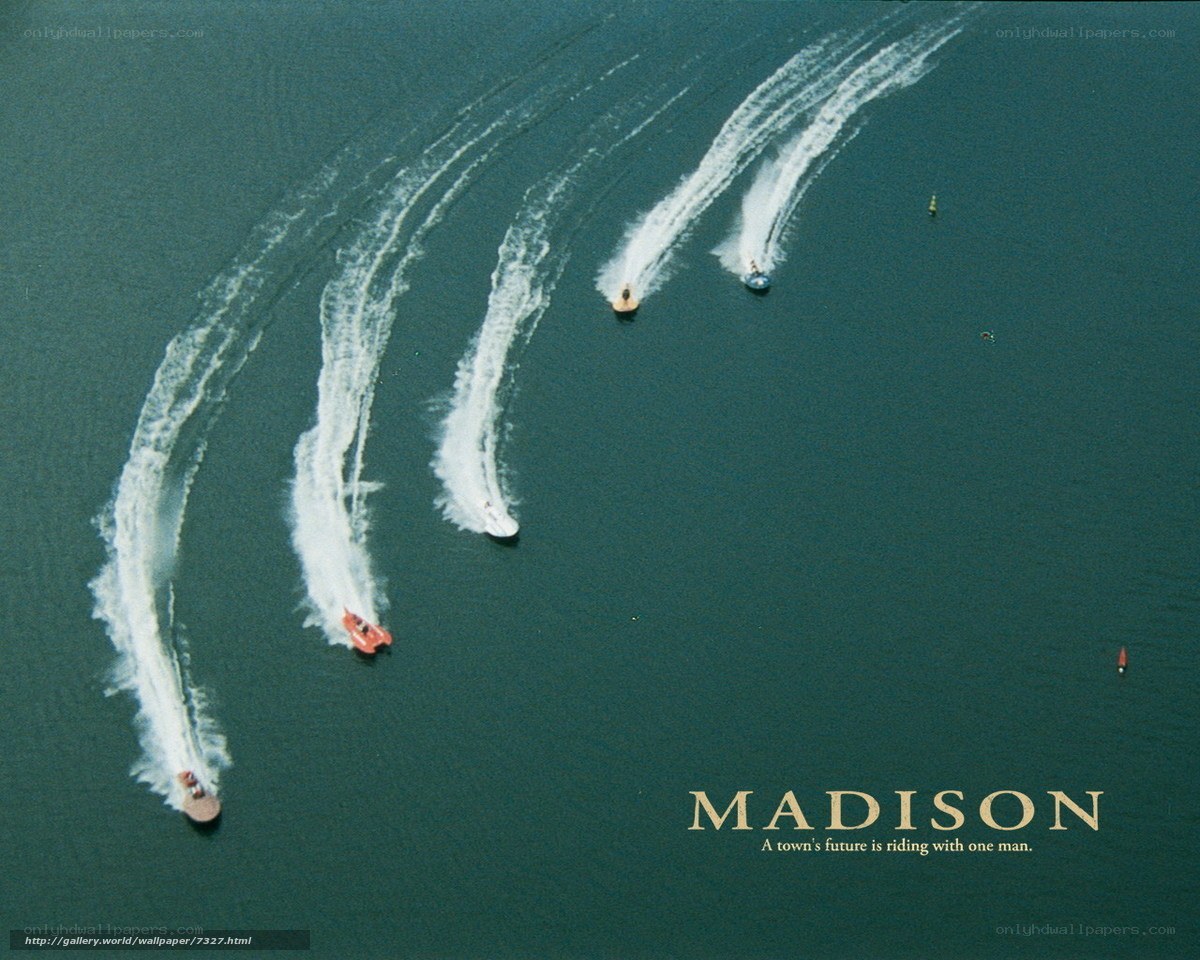 Boats racing on water