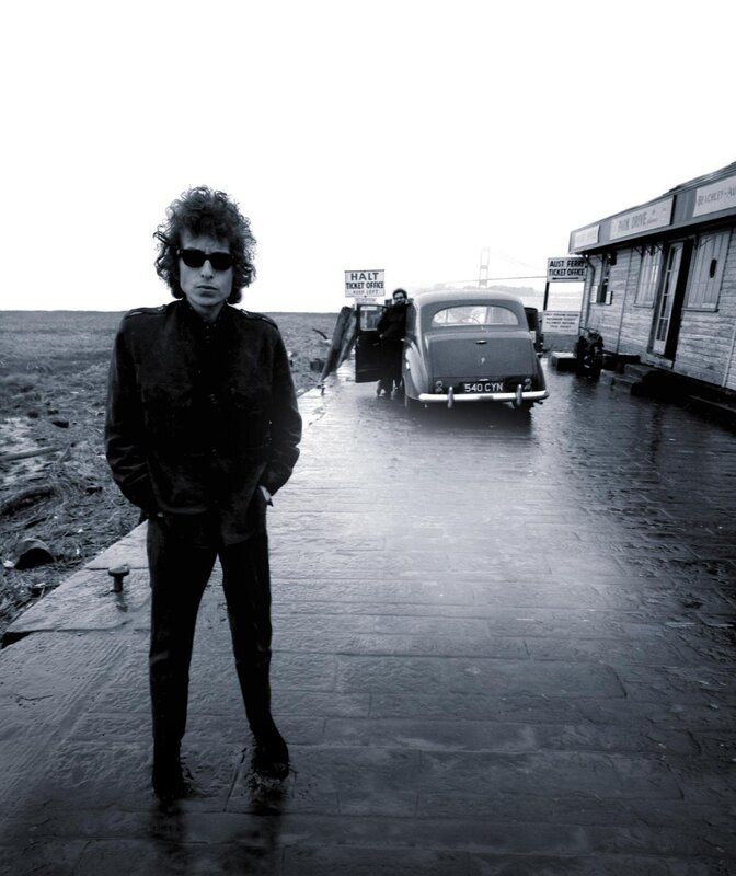 Bob Dylan at a ferry terminal