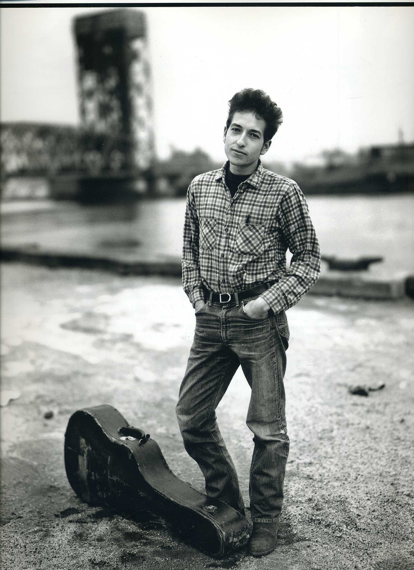 Bob Dylan with guitar case