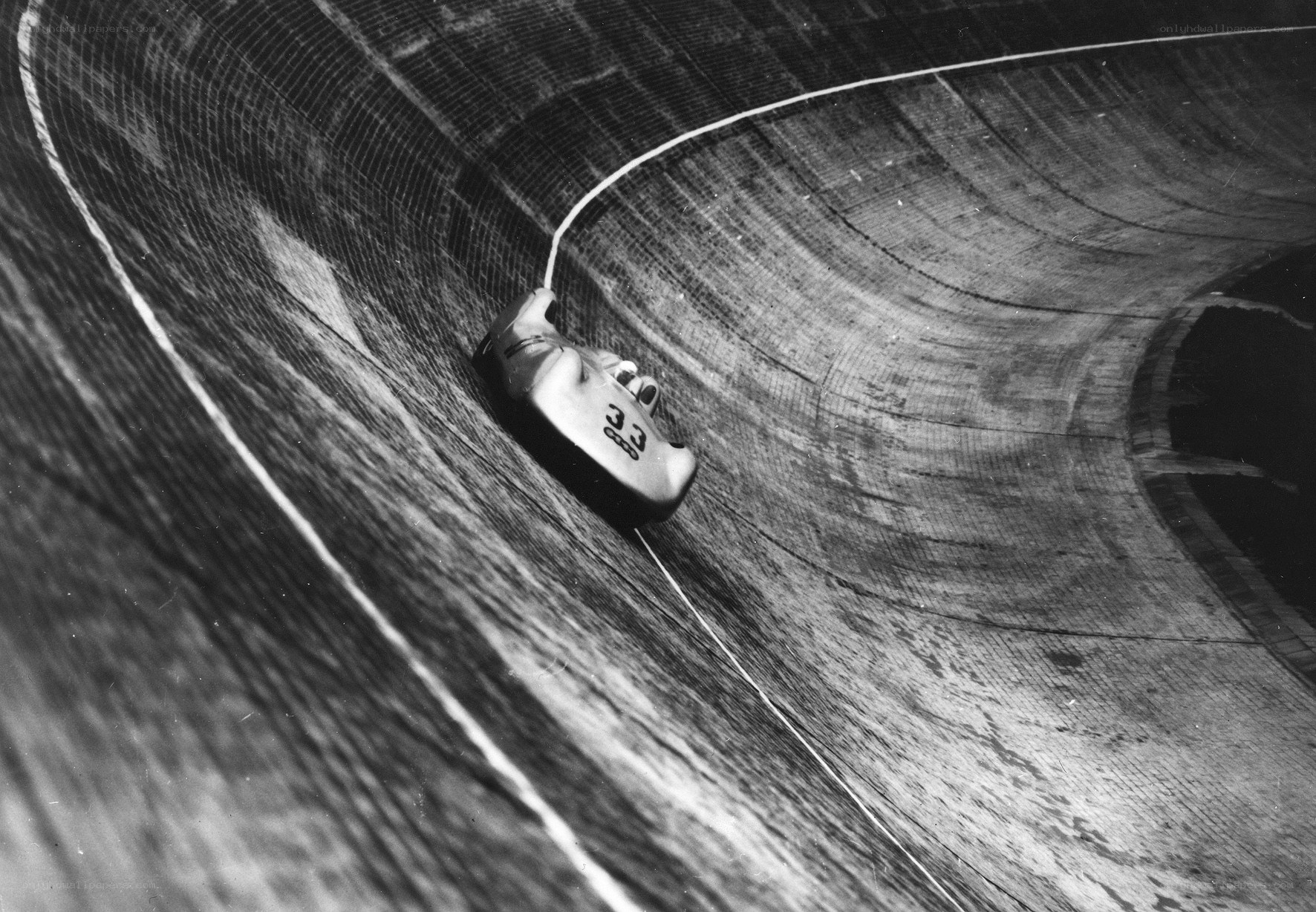 Bobsled in a curved track