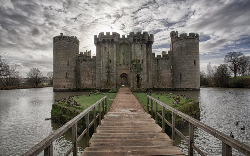 Bodiam Castle — Gray