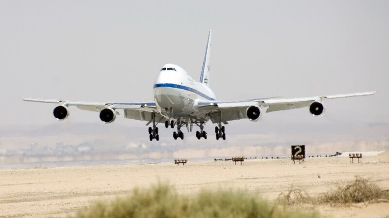 Boeing 747 Airplane — White, Dramatic