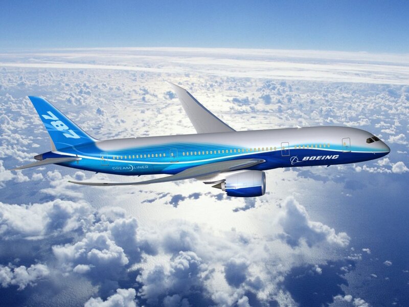 Boeing 787 Dreamliner in flight