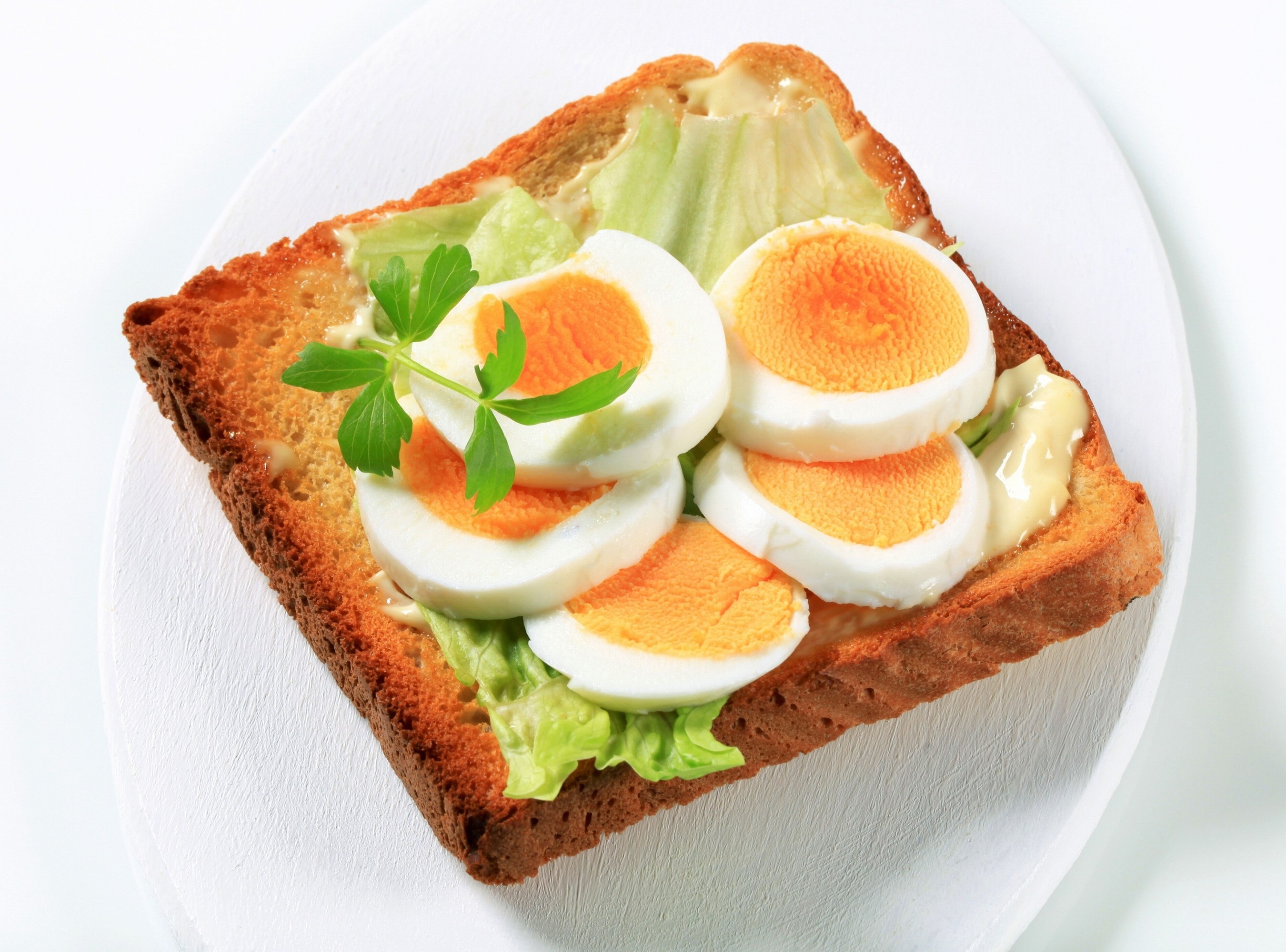 Boiled egg sandwich