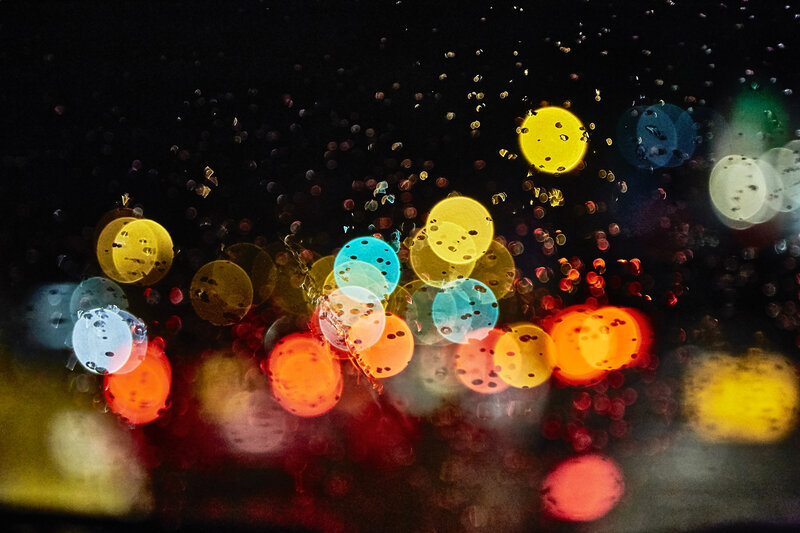 Bokeh Lights on Wet Glass — Yellow