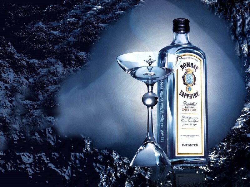 Bombay Sapphire gin bottle