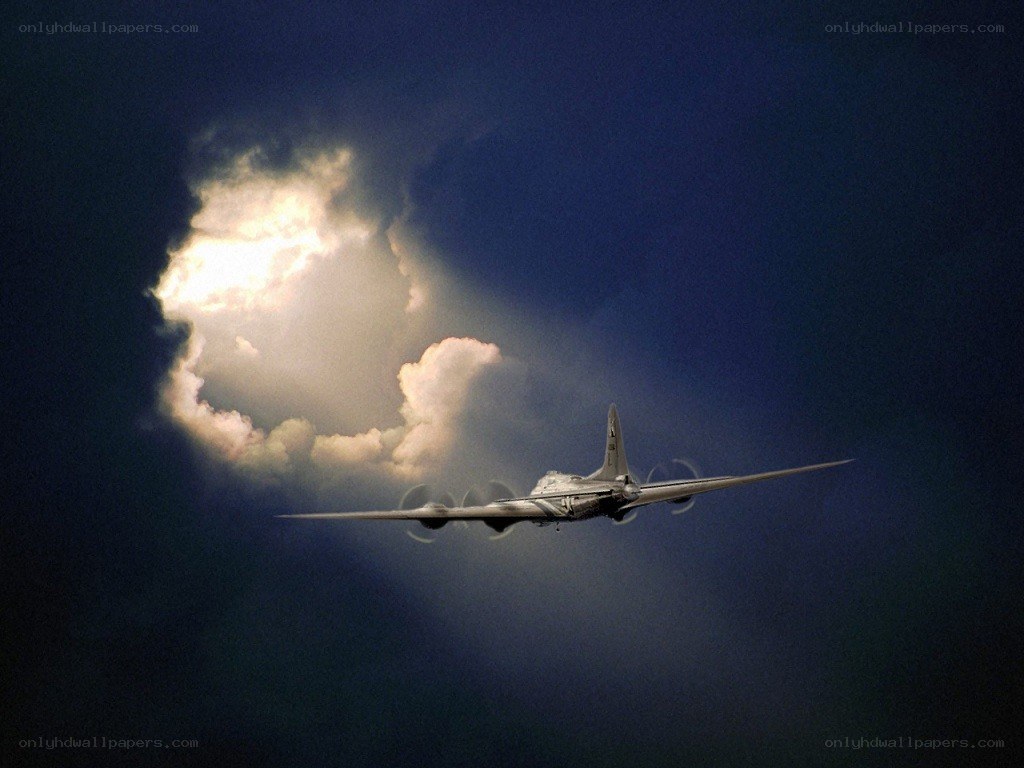 Bomber aircraft in flight