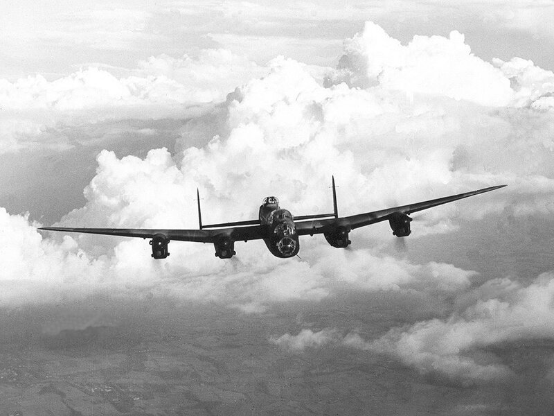 Bomber aircraft in flight