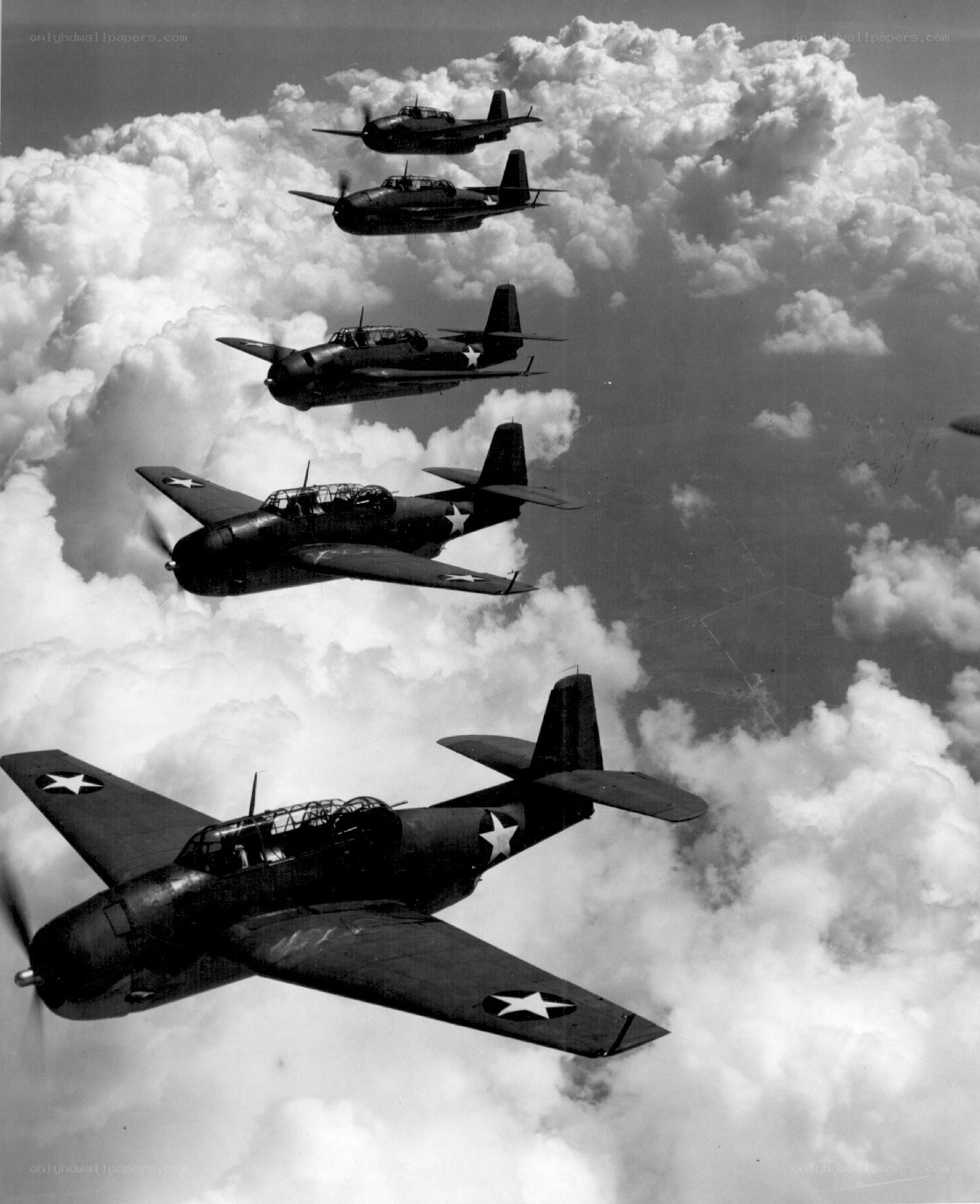 Bomber aircraft in formation