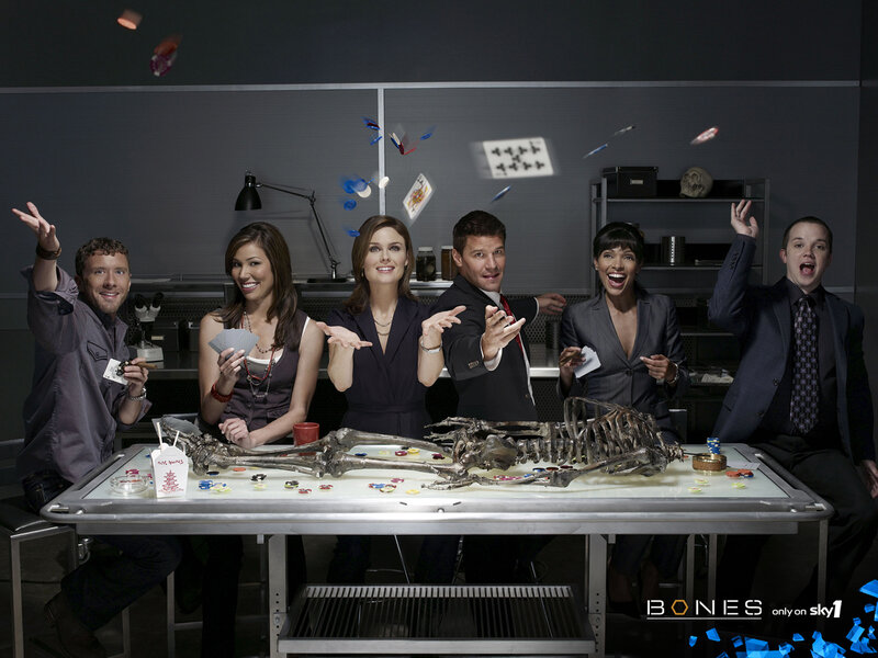 Bones cast celebrating