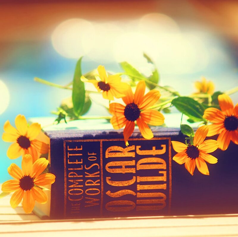 Book with Flowers — Yellow
