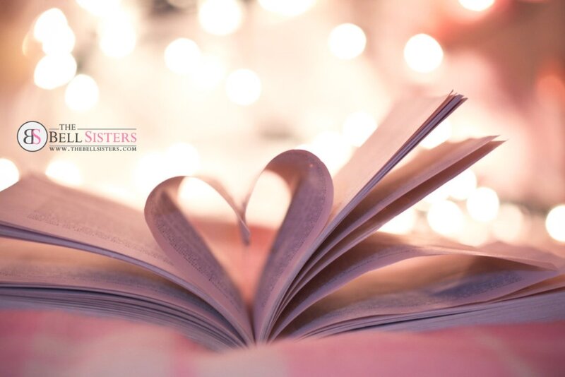 Book with Heart-shaped Pages — Pink, Romantic, Night