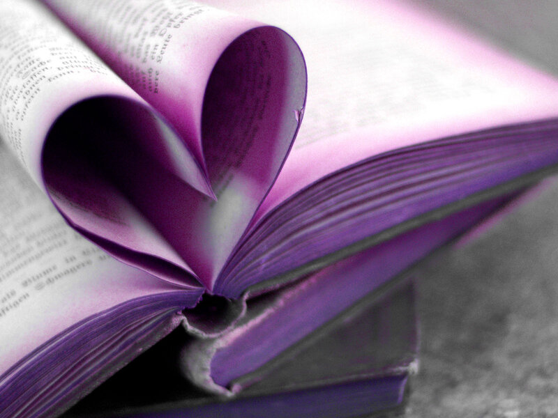 Book with Heart-shaped Pages — Purple, Calm