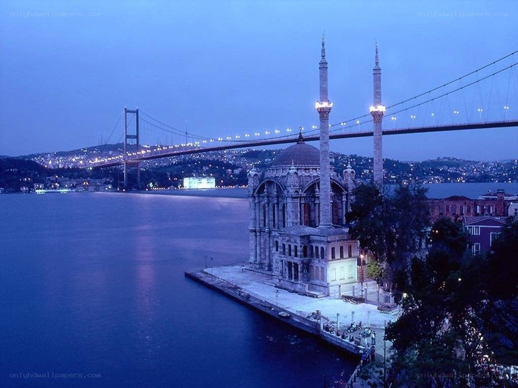 Bosphorus Bridge at dusk