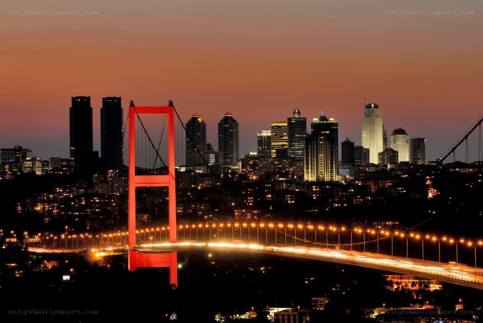 Bosphorus Bridge at dusk