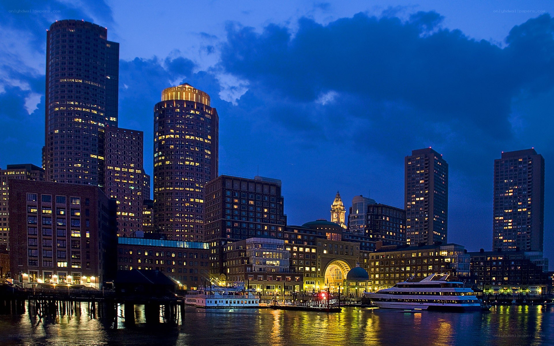 Boston skyline at dusk