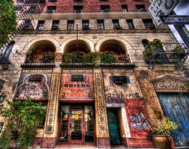 Botero Salon building facade