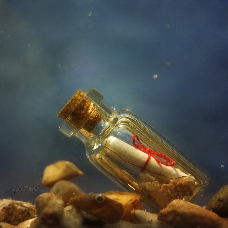 Bottle with Message Underwater — Blue