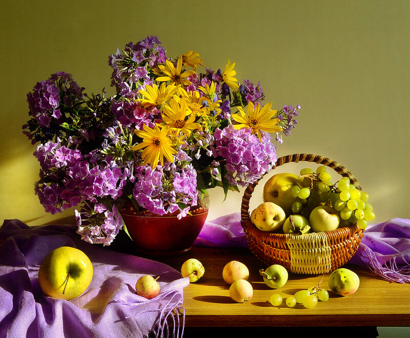 Bouquet and Fruit Basket