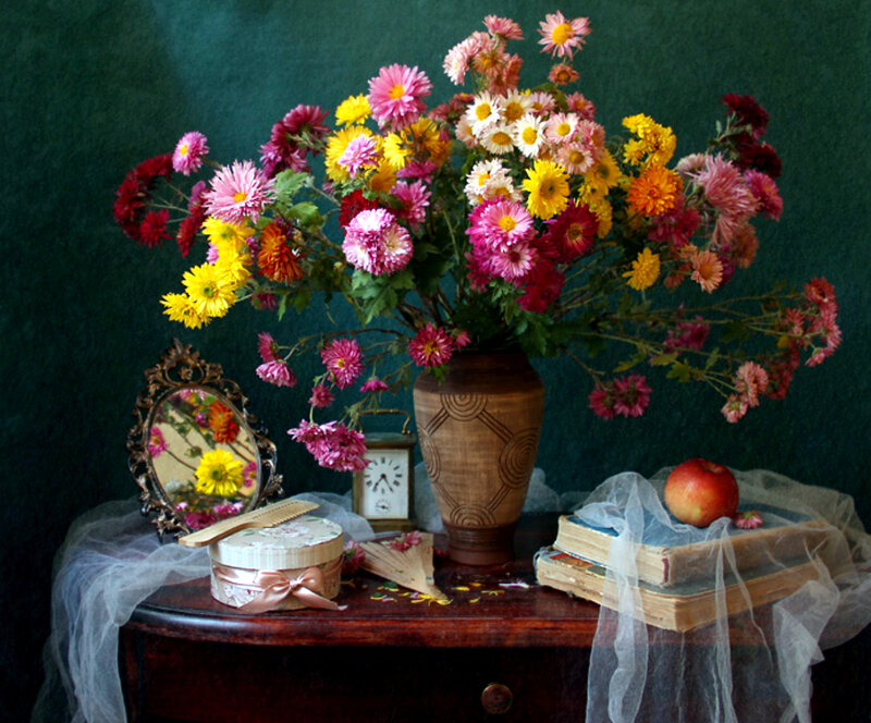 Bouquet of Chrysanthemums — Green