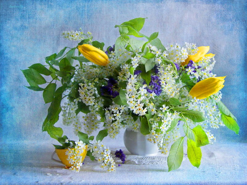 Bouquet of Flowers — Blue, Serene, Spring