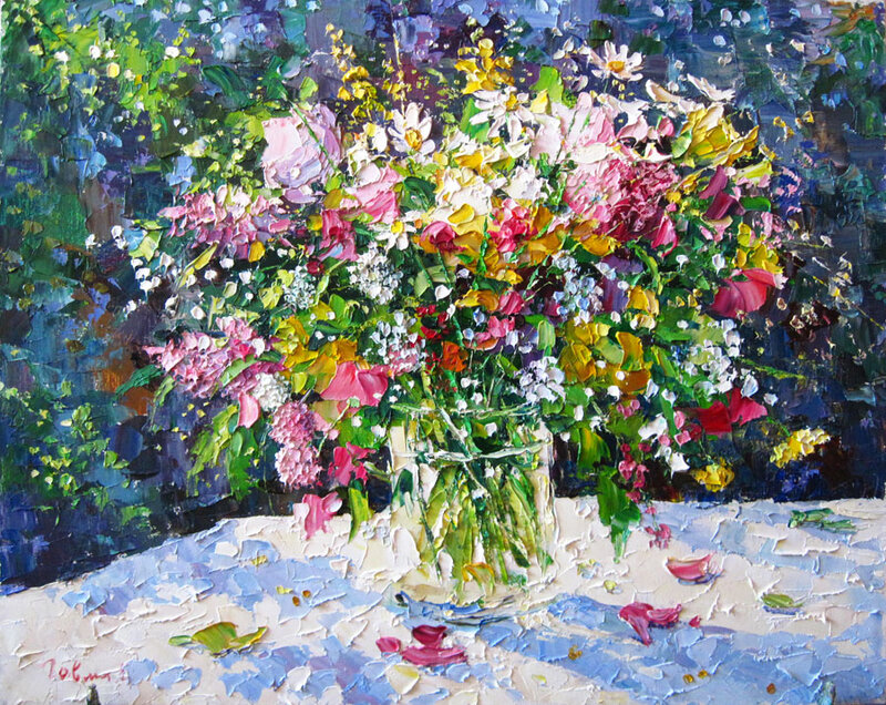 Bouquet of Flowers in Vase — Green, Colorful