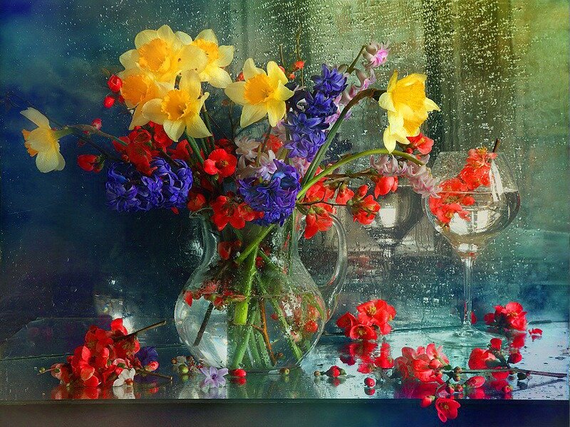 Bouquet of Flowers in Vase — Yellow, Serene