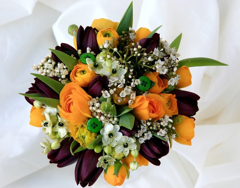 Bouquet of Flowers — Orange, Calm