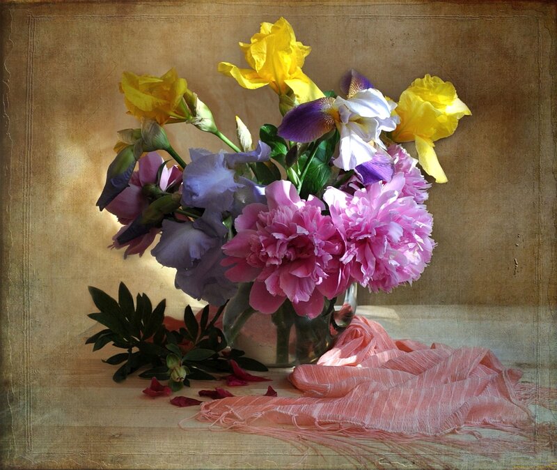 Bouquet of Flowers — Pink, Serene, Afternoon