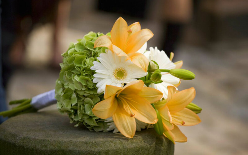 Bouquet of Flowers — Yellow, Calm, Afternoon