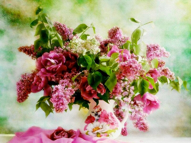 Bouquet of Lilacs and Roses — Pink, Serene, Spring