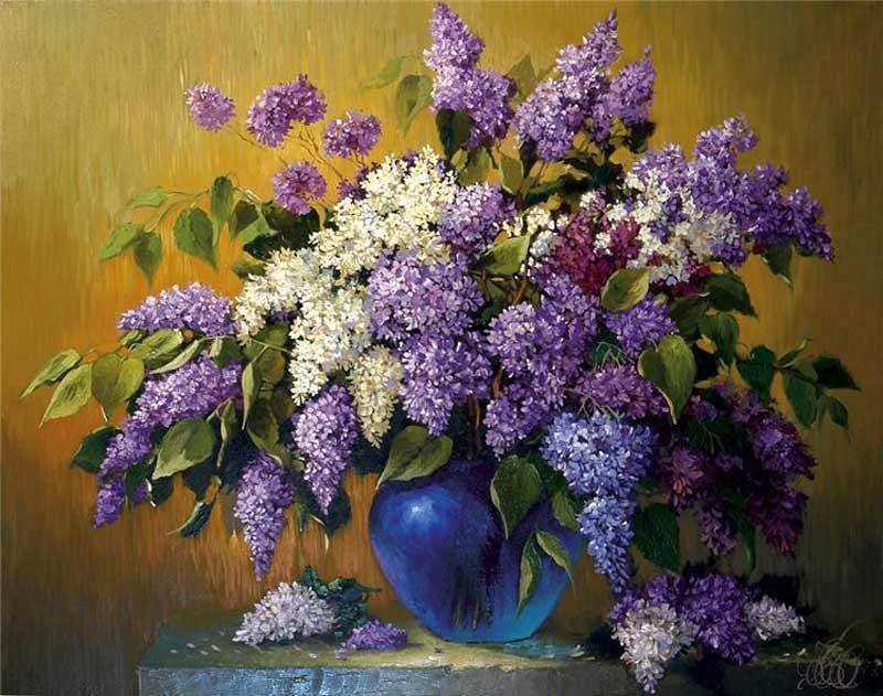 Bouquet of Lilacs in Vase — Purple, Calm