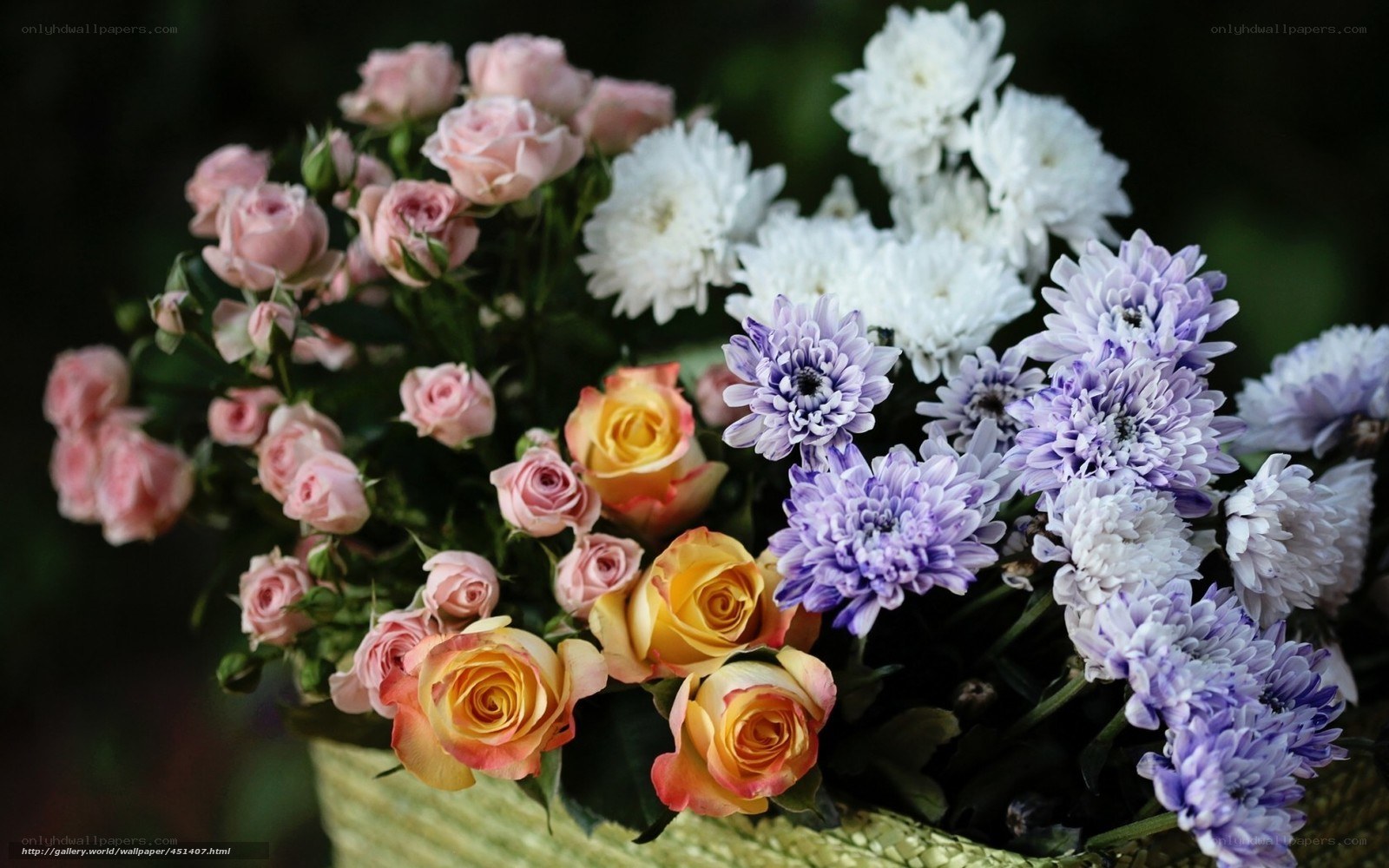 bouquet of mixed flowers