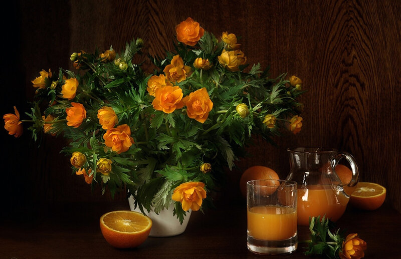 Bouquet of Orange Flowers — Dramatic, Photograph