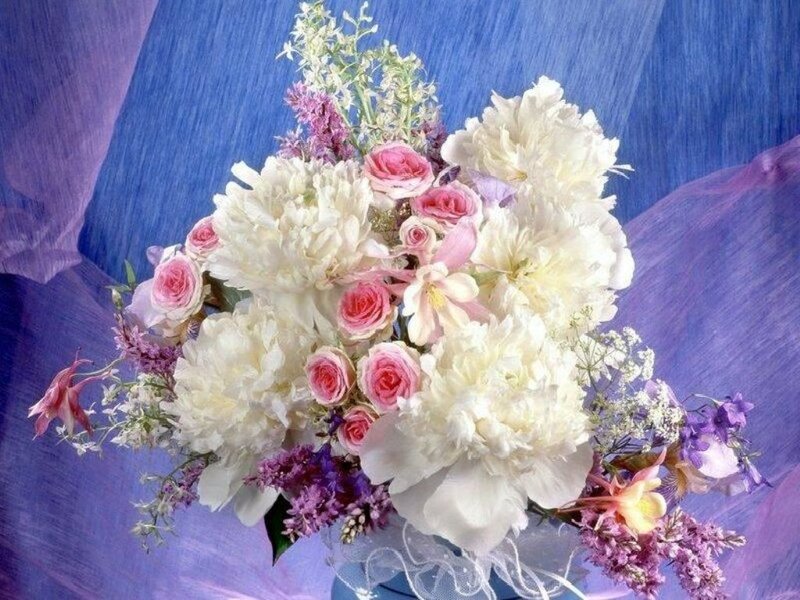 Bouquet of Peonies and Roses
