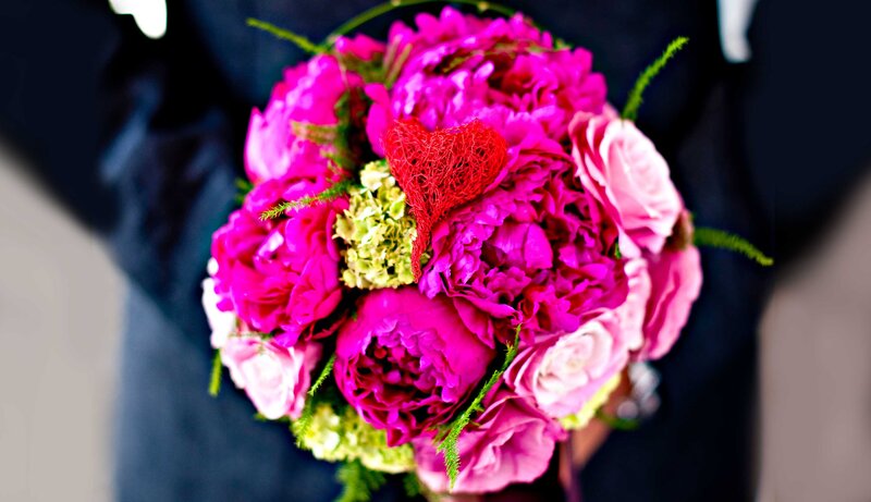 Bouquet of Pink Flowers — Romantic